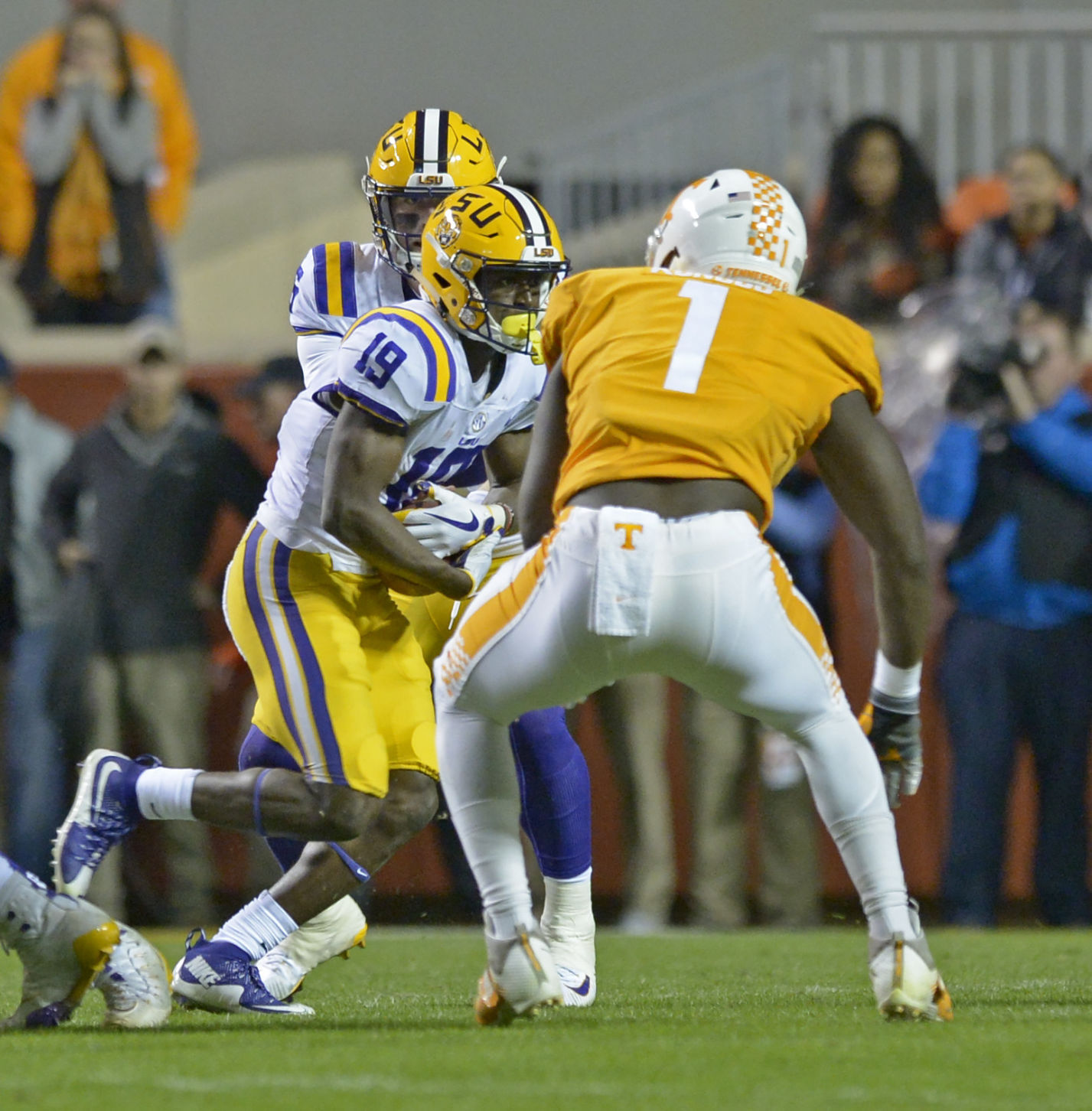 lsutenn.111917 HS 464.JPG